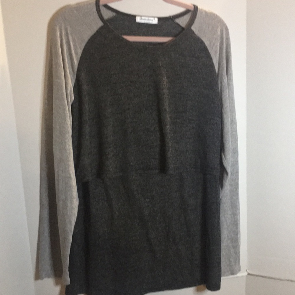 BEARSLAND MATERNITY NURSING SHIRT SIZE XL